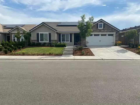 561 S Meridian Ave, Madera, CA 93636 photo 1