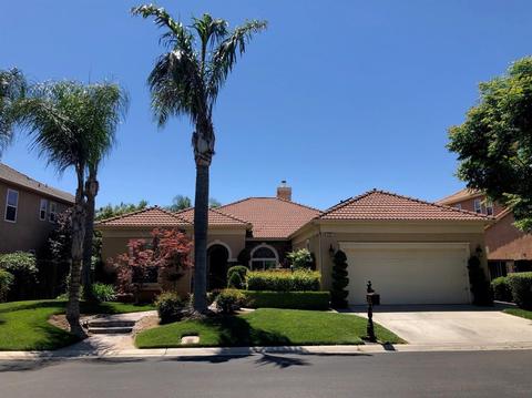 4527 N Emerald Peak Dr NE, Clovis, CA 93619 photo 1