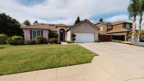2947 Twain Ave, Clovis, CA 93611 photo 1