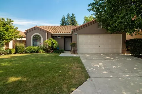 1815 E Chennault Ave, Fresno, CA 93720 photo 1