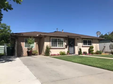 1107 De Witt Ave, Sanger, CA 93657 photo 1