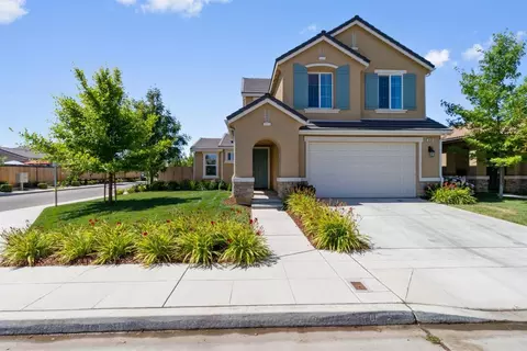3494 Bellaire Ave, Clovis, CA 93619 photo 1