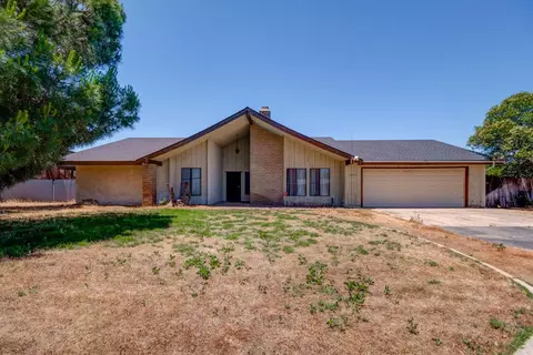 12212 Gabor Way, Madera, CA 93636 photo 1