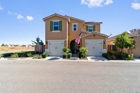 3501 Muse Way, Clovis, CA 93619 photo 1