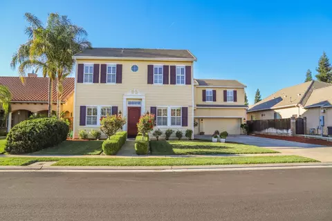 2081 Serena Ave, Clovis, CA 93619 photo 1