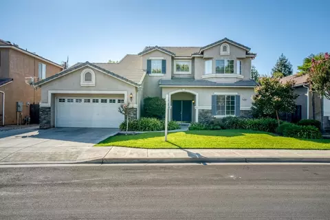 1742 N Magnolia Ave, Clovis, CA 93619 photo 1