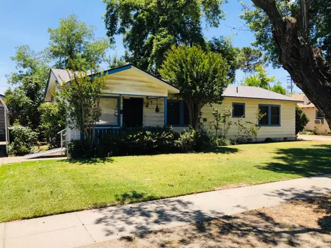 8599 E Dinuba Ave, Selma, CA 93662 photo 1