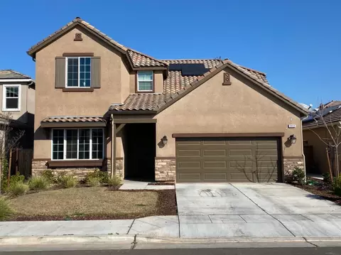 3955 Ramona Ave, Clovis, CA 93619 photo 1