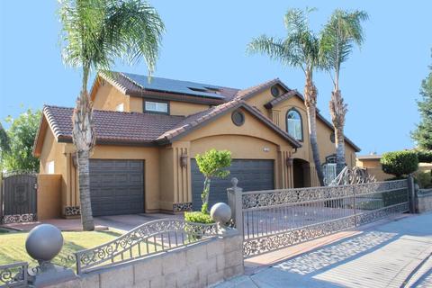 1664 Deborah Ln, Madera, CA 93637 photo 1