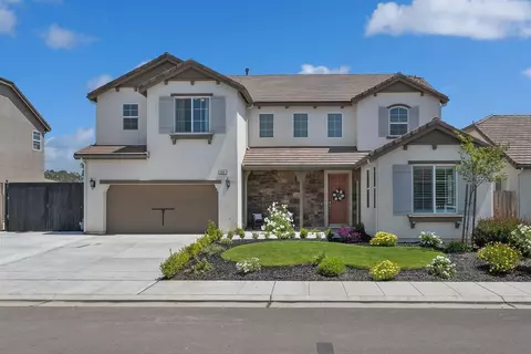 869 Hermosa Ave, Clovis, CA 93619 photo 1