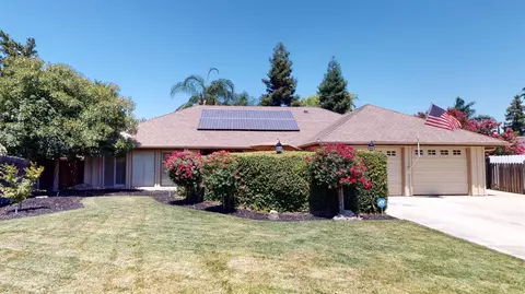 1909 Westwood Pl, Madera, CA 93637 photo 1