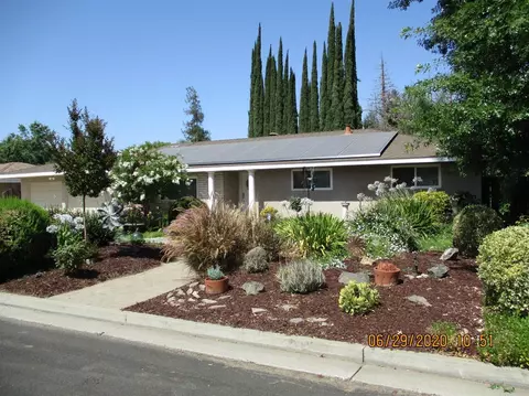 804 Claremont Dr, Madera, CA 93637 photo 1