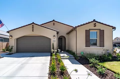 3497 Junipero Ave, Clovis, CA 93619 photo 1