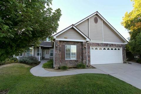 1911 N Rogers Ave, Clovis, CA 93619 photo 1