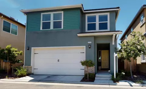3518 Significant Way, Clovis, CA 93619 photo 1