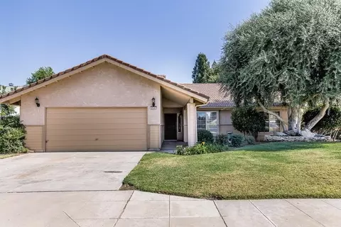 2531 Sample Ave, Clovis, CA 93611 photo 1