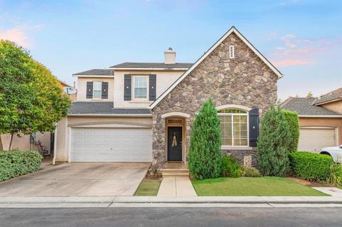 771 W Barcelona Ln, Clovis, CA 93619 photo 1