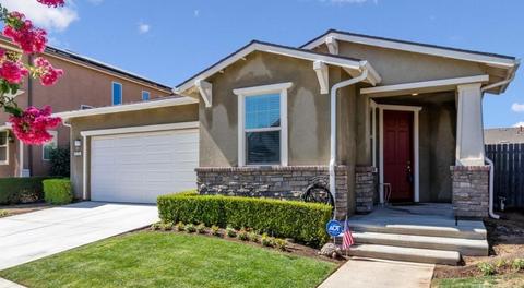3174 Swift Ave, Clovis, CA 93619 photo 1