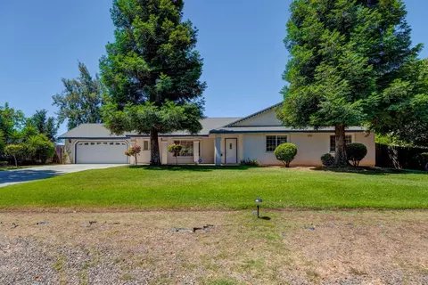 26184 Wayside Dr, Madera, CA 93638 photo 1