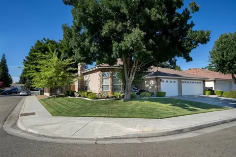 3087 Sultana Dr, Madera, CA 93637 photo 1