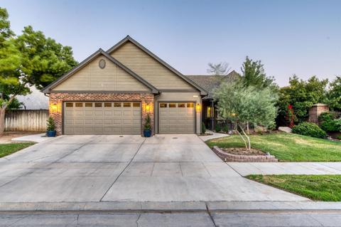 206 Moody Ave, Clovis, CA 93619 photo 1