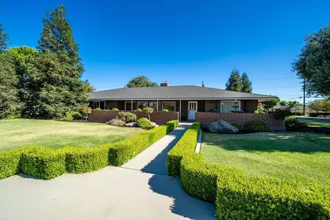 1601 W 4th St, Madera, CA 93637 photo 1
