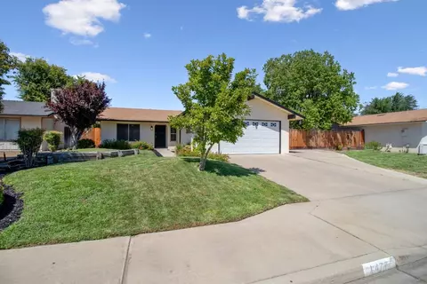 1477 Holland Ave, Clovis, CA 93611 photo 1