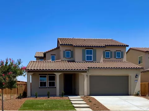 4499 Vineyard Dr, Madera, CA 93636 photo 1