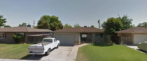 954 W Santa Ana Ave, Clovis, CA 93612 photo 1
