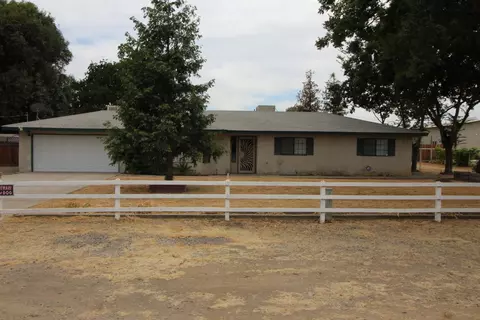 24784 Melba Dr, Madera, CA 93638 photo 1