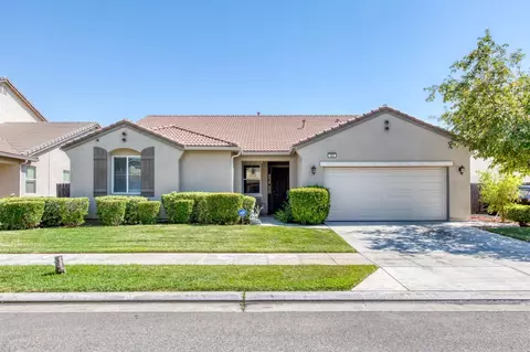 554 Serena Ave, Clovis, CA 93619 photo 1