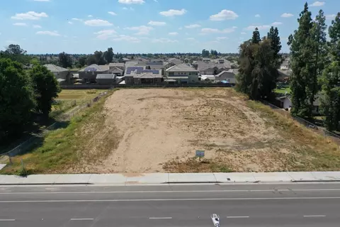 3072 N De Wolf, Clovis, CA 93619 photo 1
