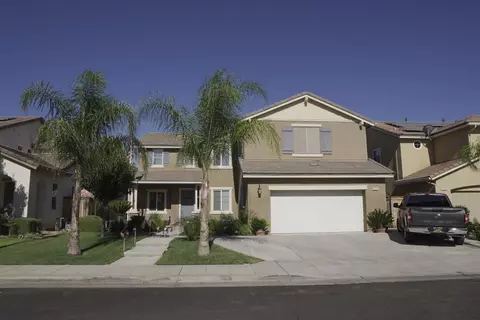 1715 Graybark Ave, Clovis, CA 93619 photo 1