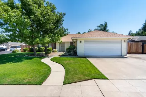 1758 Richert Ave, Clovis, CA 93611 photo 1