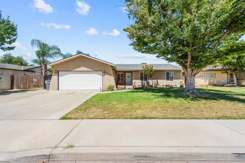 1691 Rall Ave, Clovis, CA 93611 photo 1