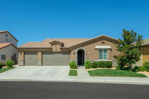 768 Blackwood Ave, Clovis, CA 93619 photo 1