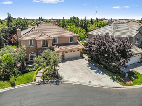 11075 E Florence Peak Way, Clovis, CA 93619 photo 1