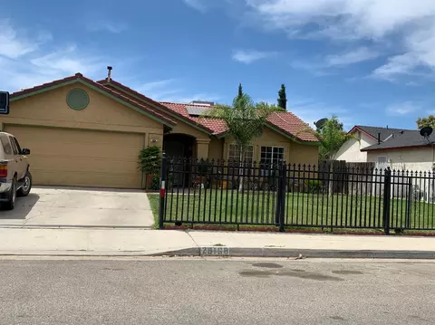 28168 Posey Ave, Madera, CA 93638 photo 1