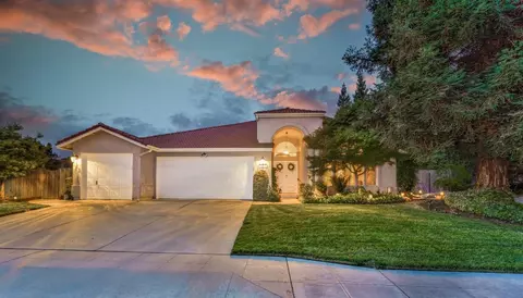 1954 Celeste Ave, Clovis, CA 93611 photo 1