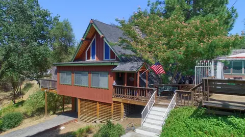 39663 Highview Dr, Oakhurst, CA 93644 photo 1