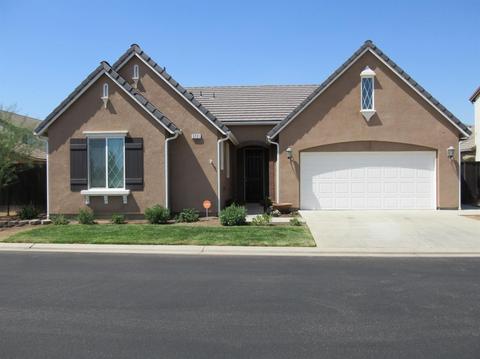 3721 Chessa Ln, Clovis, CA 93619 photo 1