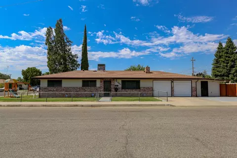 360 S 14th, Chowchilla, CA 93610 photo 1