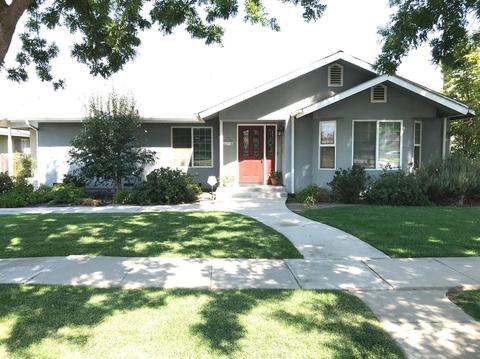 624 E Merced St, Fowler, CA 93625 photo 1