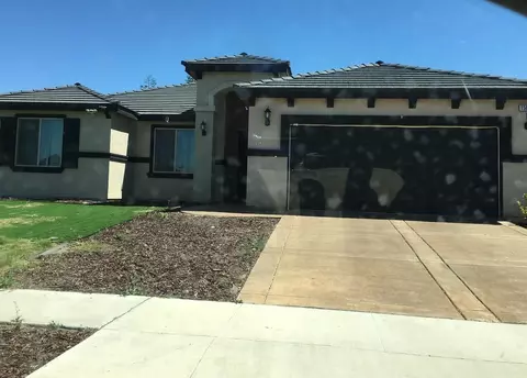 15619 W San Joaquin Ave, Kerman, CA 93630 photo 1
