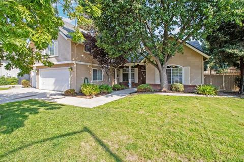 2093 Wrenwood Ave, Clovis, CA 93611 photo 1