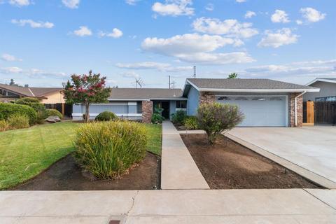 1833 Gibson Ave, Clovis, CA 93611 photo 1