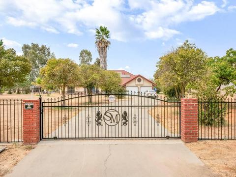 18172 Fairfield Dr, Madera, CA 93638 photo 1