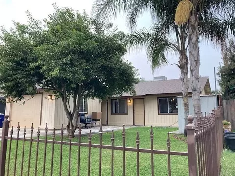 13630 E 4th St, Parlier, CA 93648 photo 1