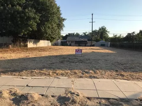 1707 Sylvia St, Selma, CA 93662 photo 1