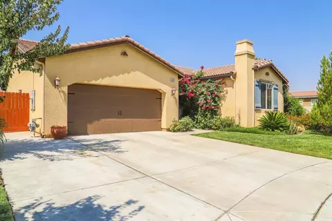 3665 Robinwood Ave, Clovis, CA 93619 photo 1